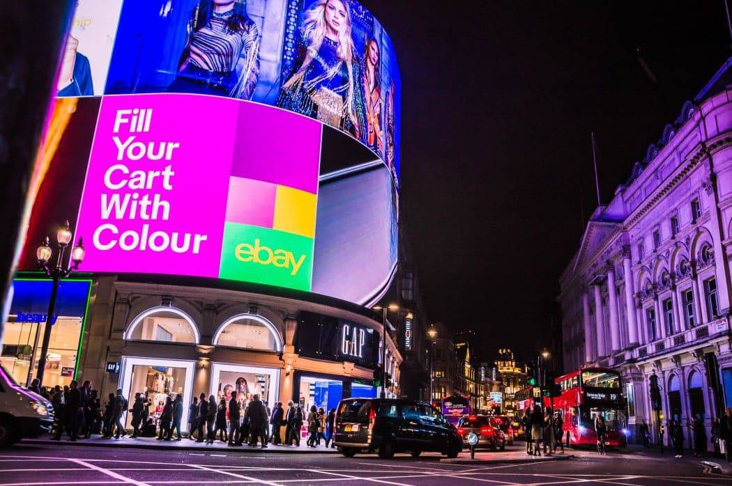 The Piccadilly Line - The Best 5 Spots Along The Dark Blue Tube Line