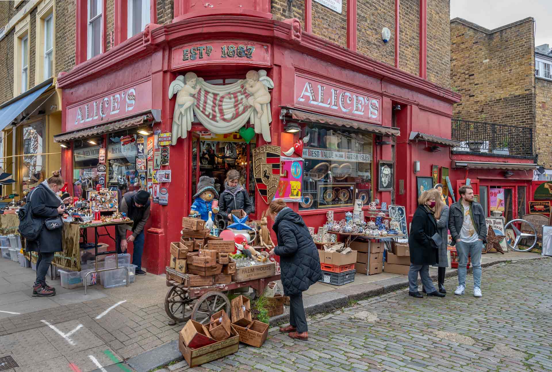 londons flea markets portobello