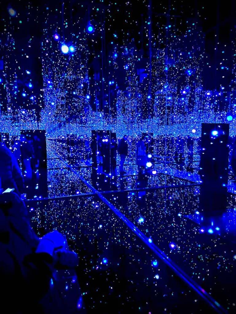 Tate Modern Infinity Rooms Blue
